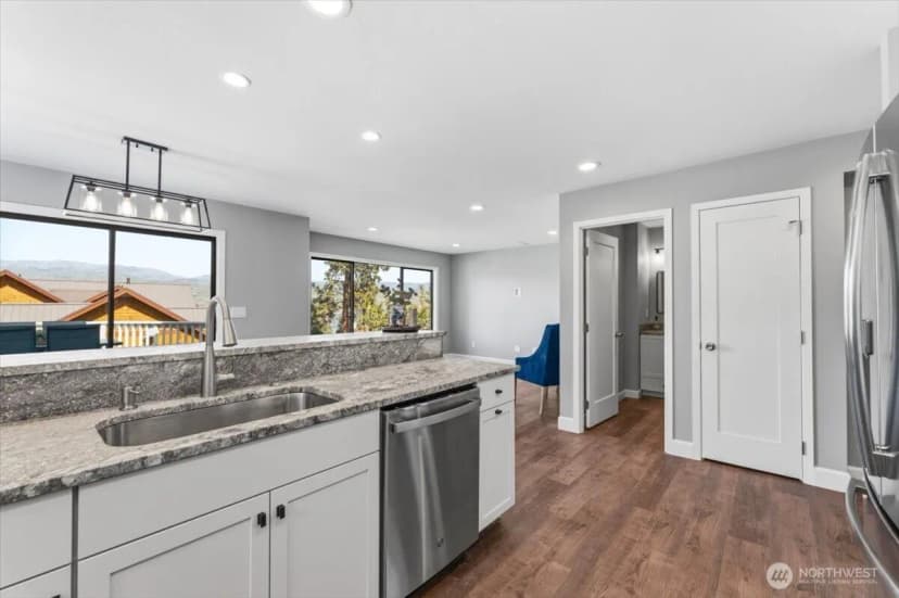 Property photo for 4124 Lakeview Place, Chelan photo 6
