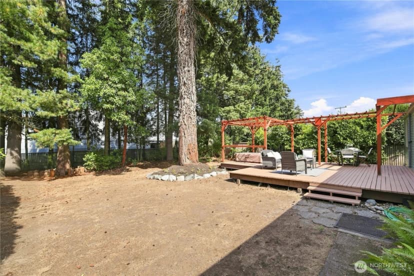 Property photo for 112 Nw 159th Street, Shoreline photo 21