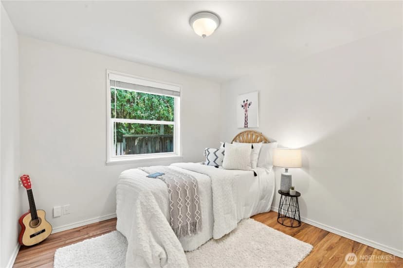 Property photo for 112 Nw 159th Street, Shoreline photo 15