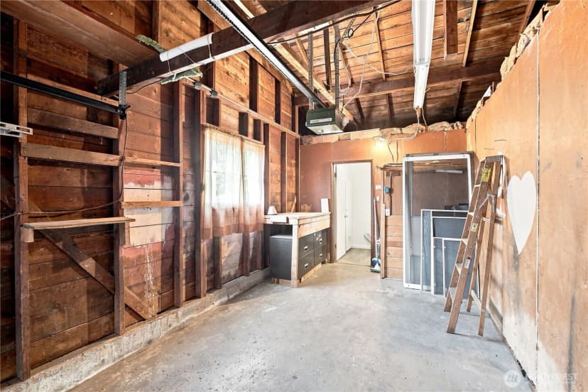 Property photo for 112 Nw 159th Street, Shoreline photo 22