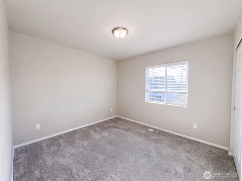 Property photo for 4335 Acacia Lane Se, Port Orchard photo 11