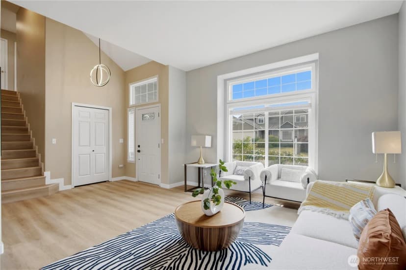Property photo for 7830 Ne 148th Street, Kenmore photo 4