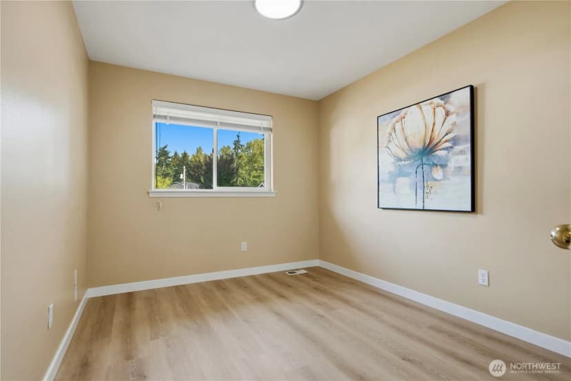 Property photo for 7830 Ne 148th Street, Kenmore photo 22
