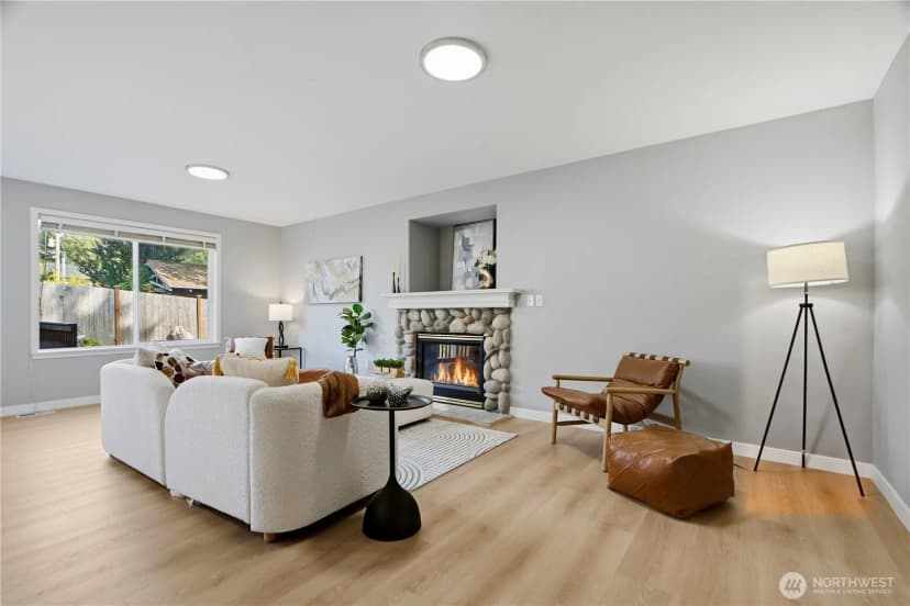 Property photo for 7830 Ne 148th Street, Kenmore photo 13