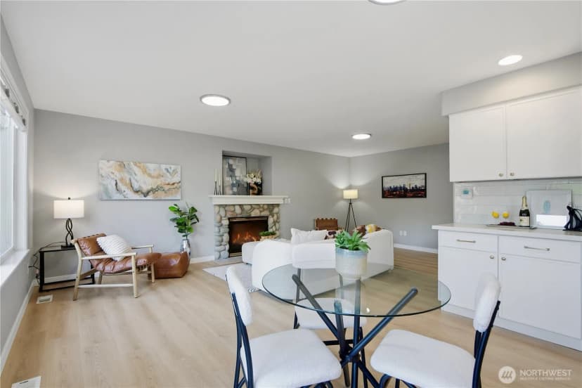 Property photo for 7830 Ne 148th Street, Kenmore photo 16
