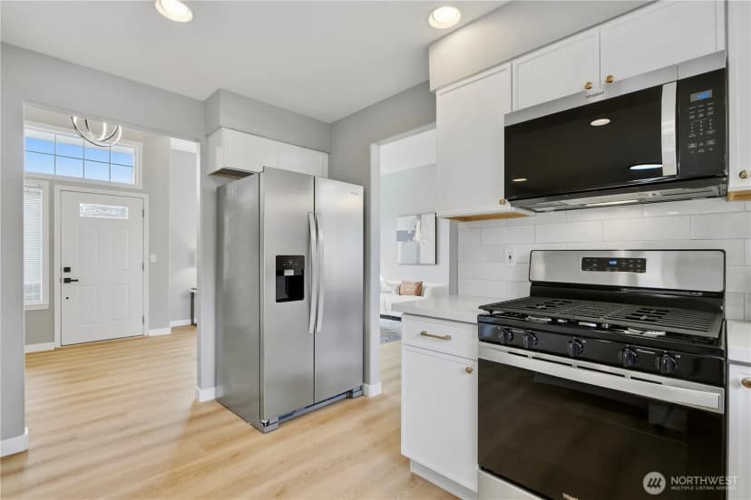 Property photo for 7830 Ne 148th Street, Kenmore photo 10