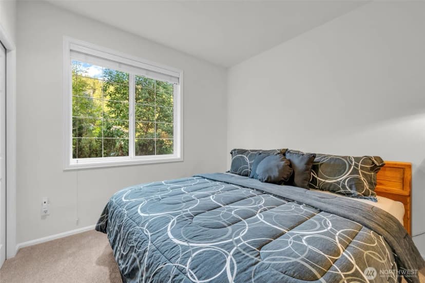 Property photo for 14222 Se 90th Street, Newcastle photo 26