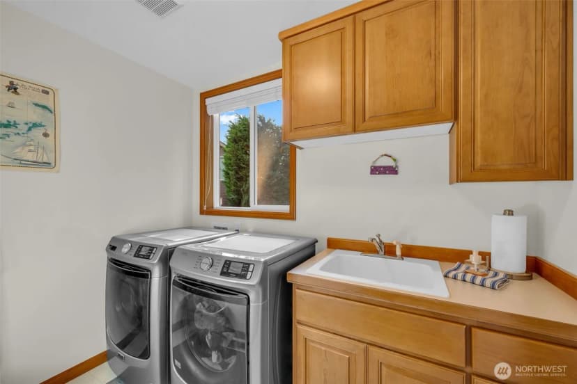 Property photo for 14222 Se 90th Street, Newcastle photo 30