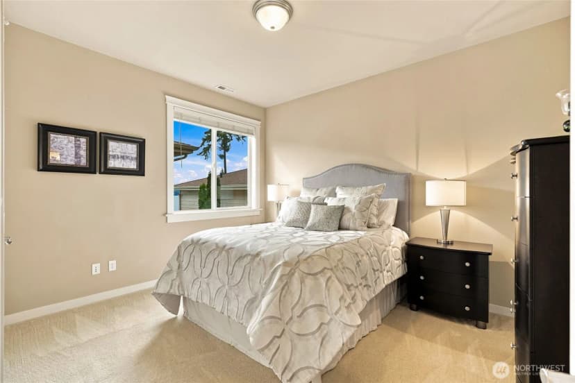 Property photo for 6664 Waterton Circle, Mukilteo photo 3