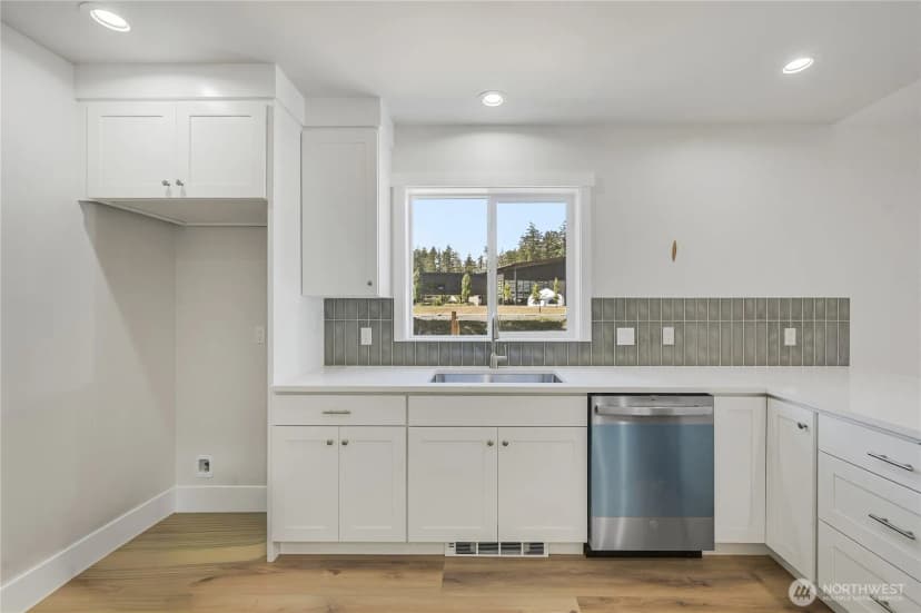 Property photo for 1261 18th Street, Port Townsend photo 13