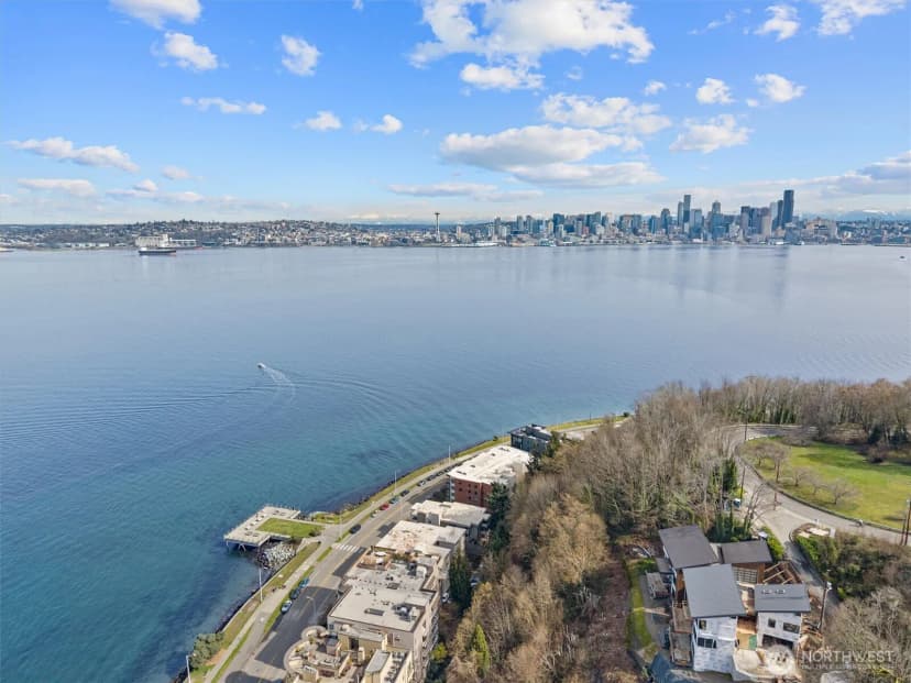 Property photo for 1140 Alki Avenue Sw #204, Seattle photo 19