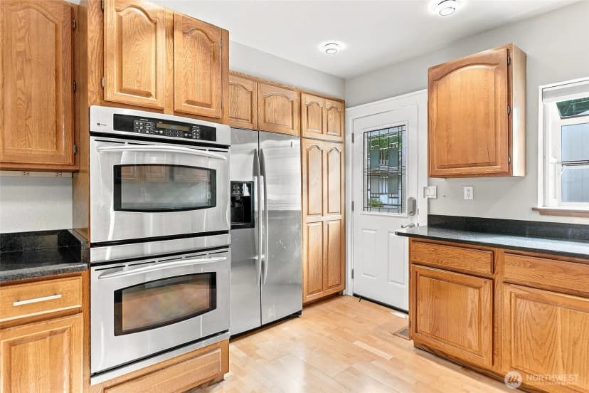 Property photo for 18724 80th Avenue Ne, Kenmore photo 17