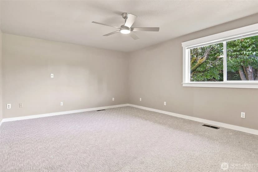 Property photo for 18724 80th Avenue Ne, Kenmore photo 19