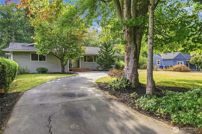 Property photo for 18724 80th Avenue Ne, Kenmore photo 35