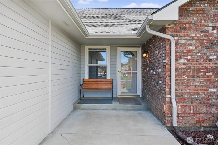 Property photo for 7800 Olmstead Court, Yakima photo 32