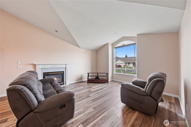 Property photo for 7800 Olmstead Court, Yakima photo 3