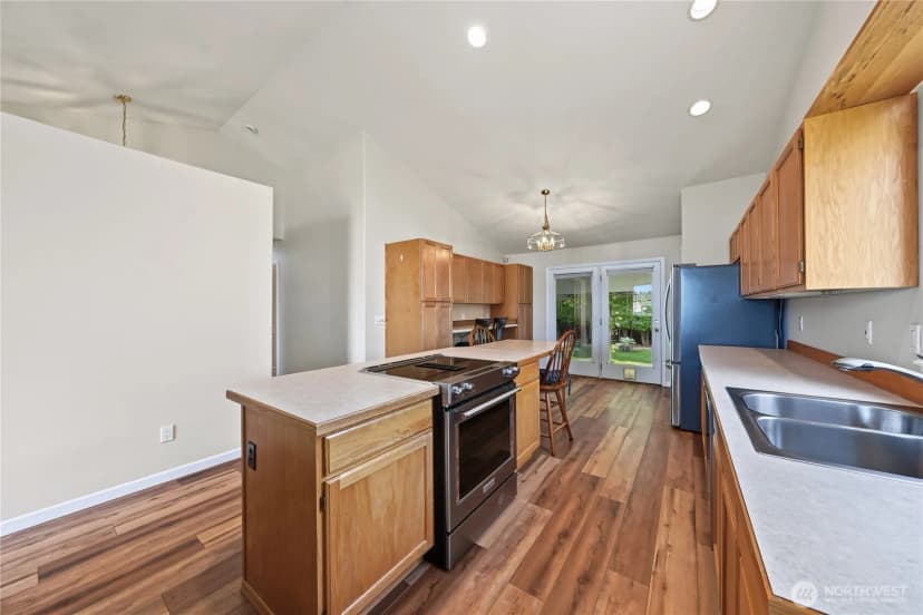 Property photo for 7800 Olmstead Court, Yakima photo 6