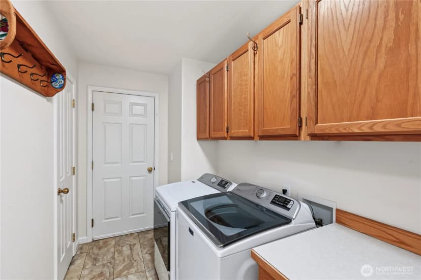 Property photo for 7800 Olmstead Court, Yakima photo 19
