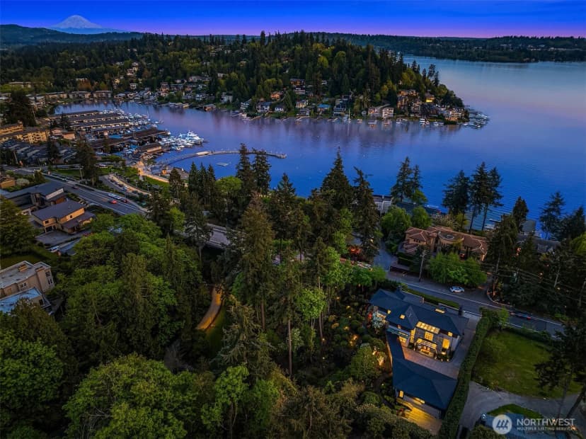 Property photo for 9632 Lake Washington Boulevard Ne, Bellevue photo 20