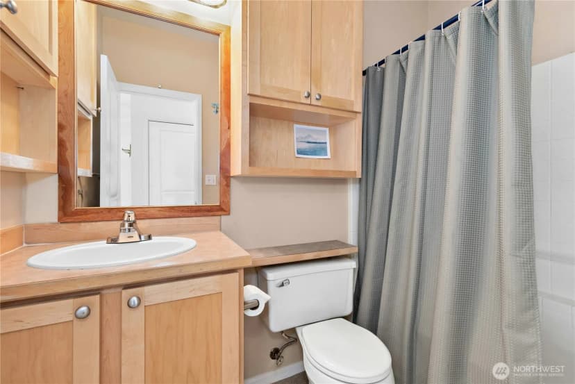 Property photo for 517 225th Lane Ne #e202, Sammamish photo 17