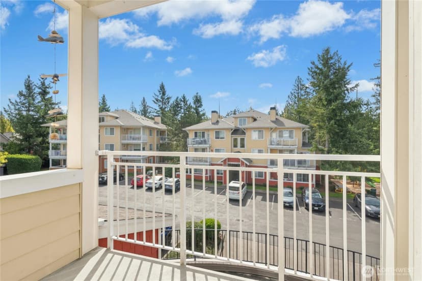 Property photo for 517 225th Lane Ne #e202, Sammamish photo 20