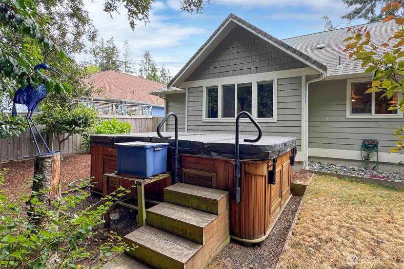 Property photo for 2239 W Sixteenth Street, Port Angeles photo 34