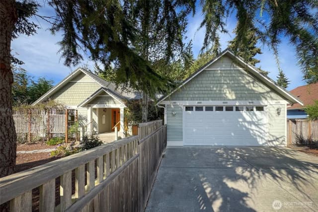Property photo for 2239 W Sixteenth Street, Port Angeles photo 3