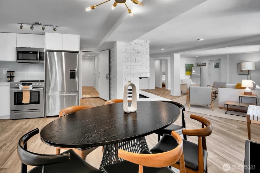 Property photo for 1115 8th Avenue W, Seattle photo 17