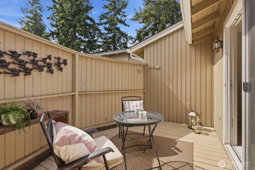Property photo for 25305 144th Avenue Se #d, Kent photo 28