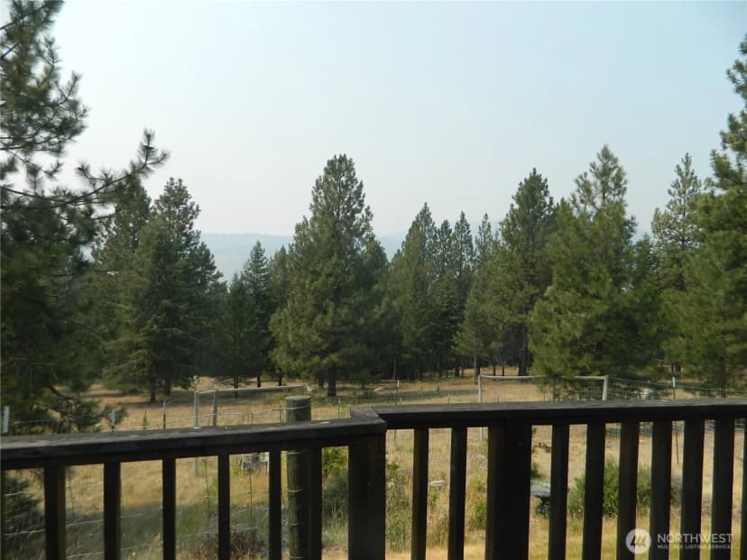 Property photo for 96 Horn Ranch Road, Tonasket photo 9
