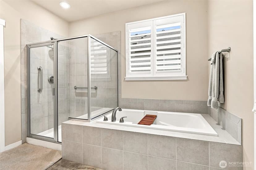 Property photo for 9023 Silverspot Drive Se, Tumwater photo 16