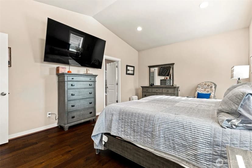 Property photo for 9023 Silverspot Drive Se, Tumwater photo 15
