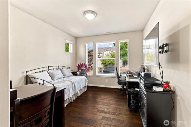 Property photo for 9023 Silverspot Drive Se, Tumwater photo 4