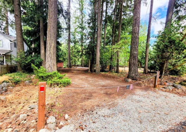 Property photo for 22406 Blue Lake Court Se, Yelm photo 2