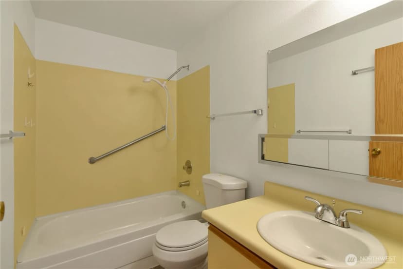 Property photo for 700 N 160th Street #a314, Shoreline photo 15