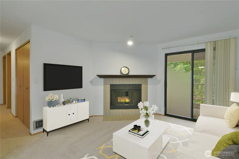 Property photo for 700 N 160th Street #a314, Shoreline photo 2