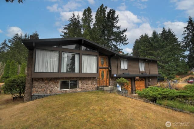 Property photo for 3301 33rd Loop Se, Lacey