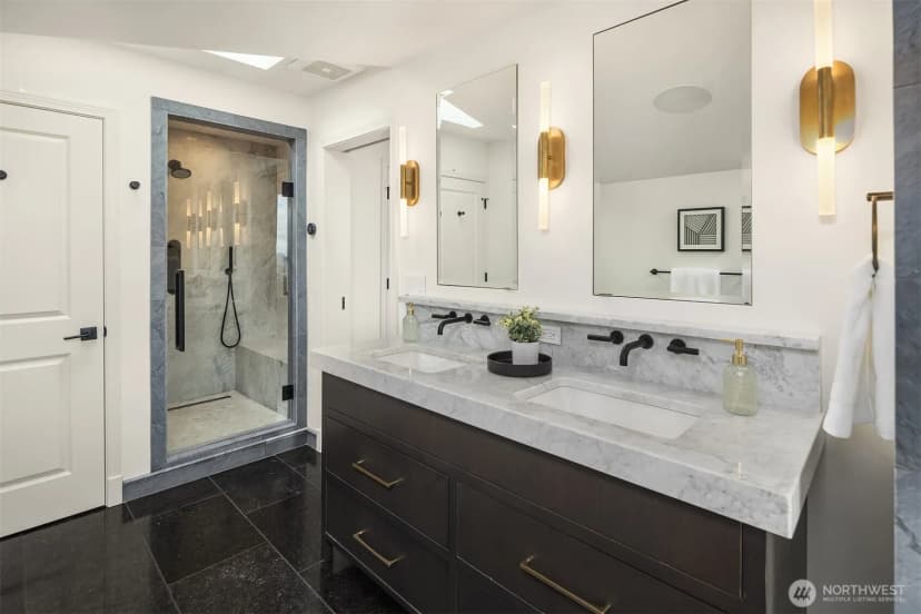 Property photo for 23 Prospect Street, Seattle photo 17