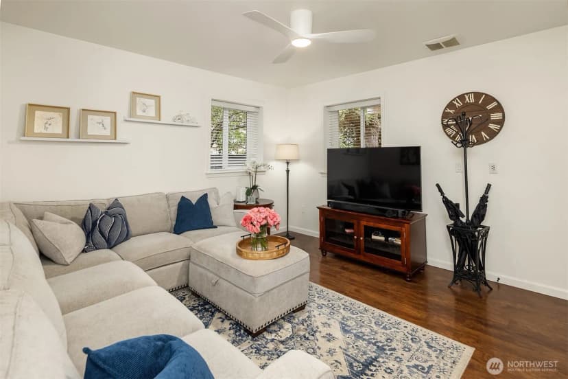 Property photo for 23 Prospect Street, Seattle photo 24