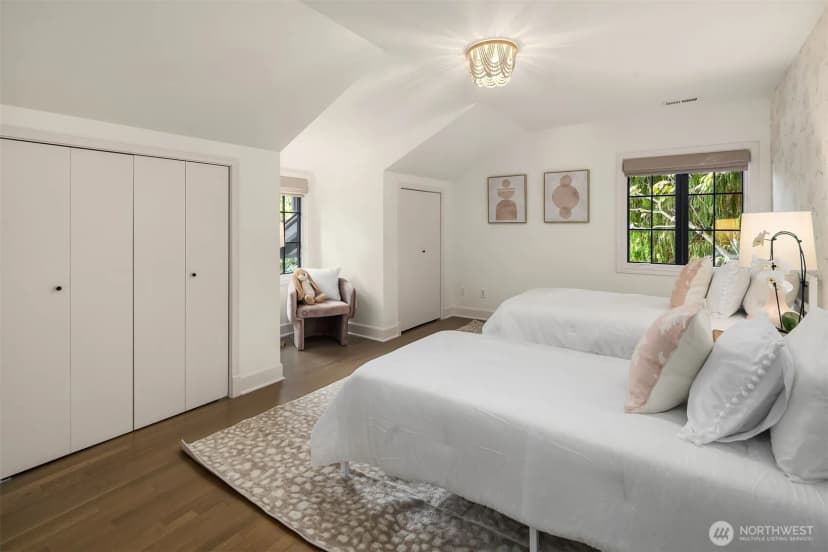 Property photo for 23 Prospect Street, Seattle photo 18