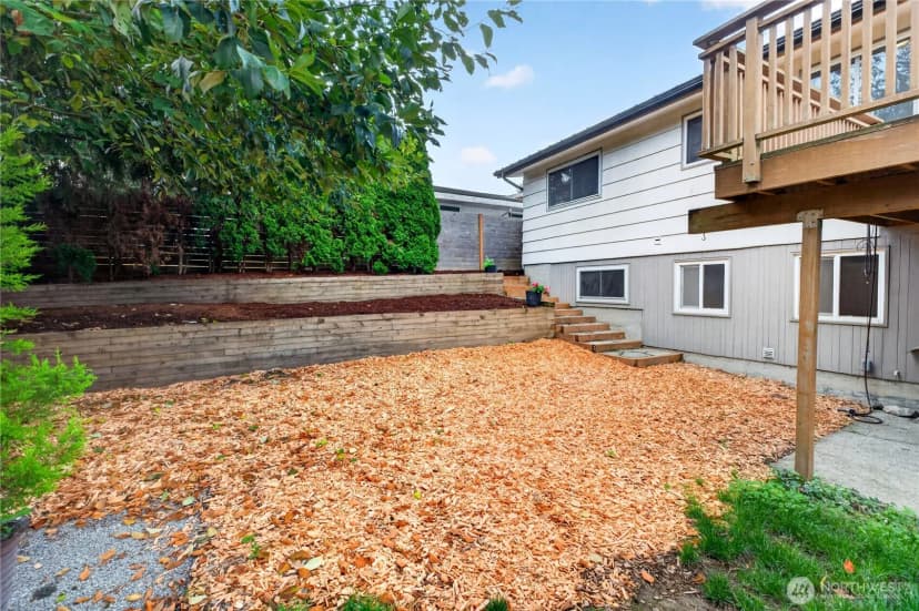 Property photo for 13812 9th Place S, Burien photo 27