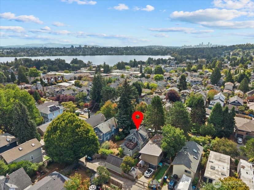 Property photo for 734 N 75th Street, Seattle photo 31