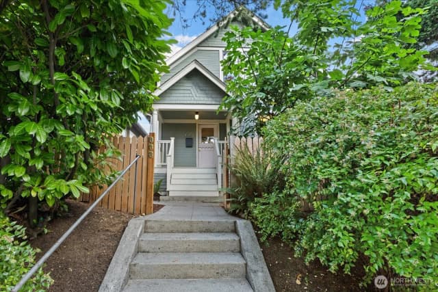Property photo for 734 N 75th Street, Seattle