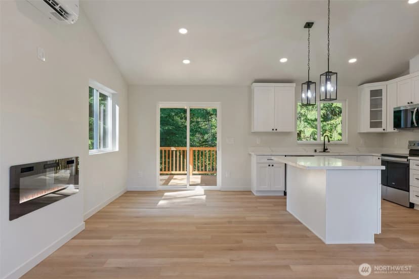 Property photo for 23427 Coyne Road, Granite Falls photo 12