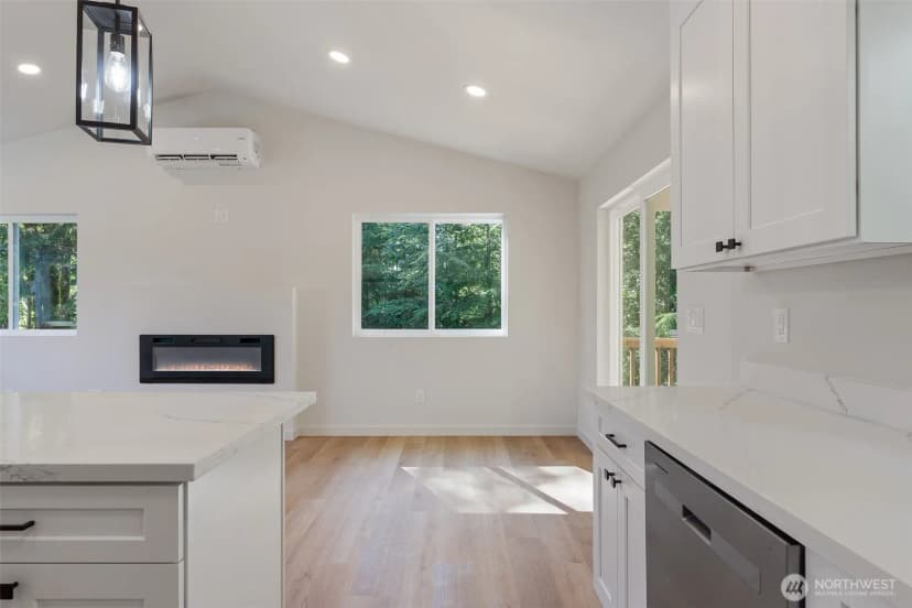 Property photo for 23427 Coyne Road, Granite Falls photo 10