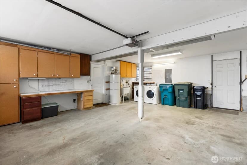 Property photo for 7957 30th Avenue Sw, Seattle photo 22