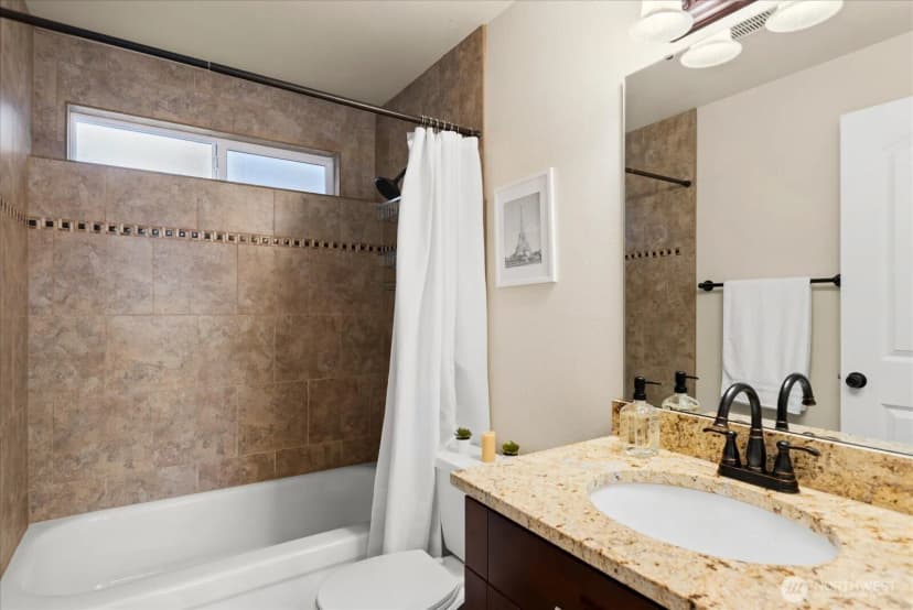 Property photo for 7957 30th Avenue Sw, Seattle photo 20