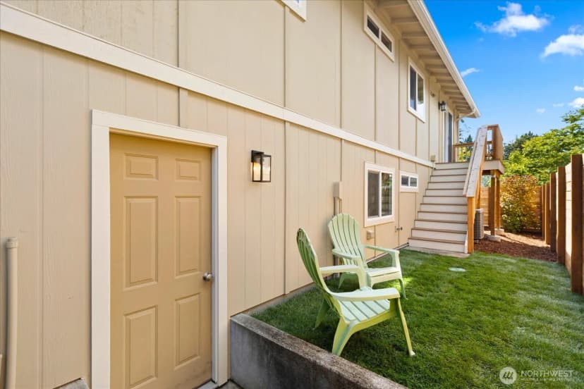 Property photo for 7957 30th Avenue Sw, Seattle photo 23