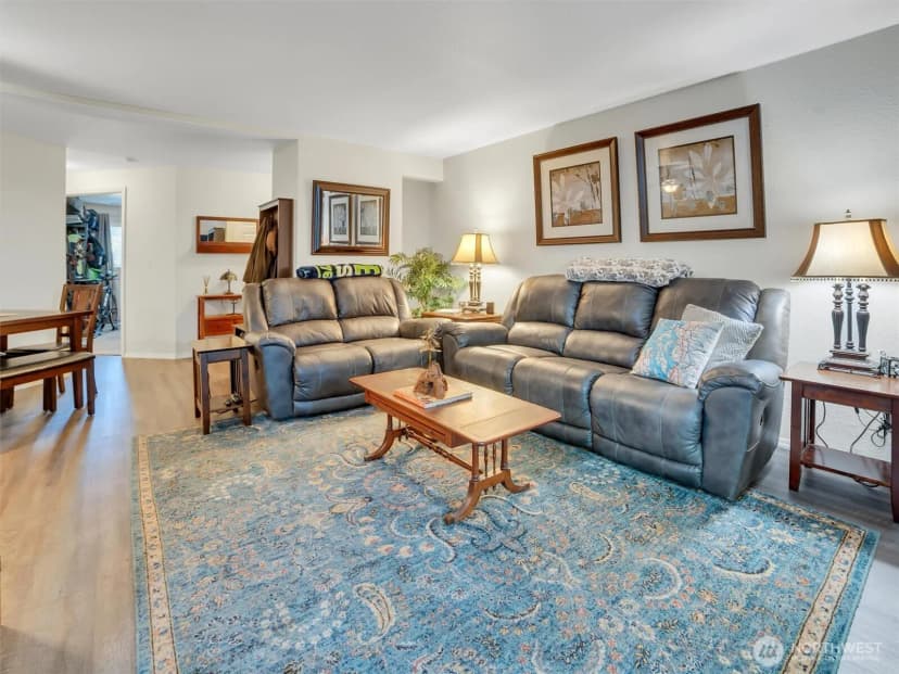 Property photo for 15433 Country Club Drive #c104, Mill Creek photo 2