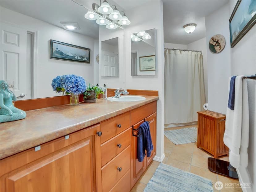 Property photo for 15433 Country Club Drive #c104, Mill Creek photo 12